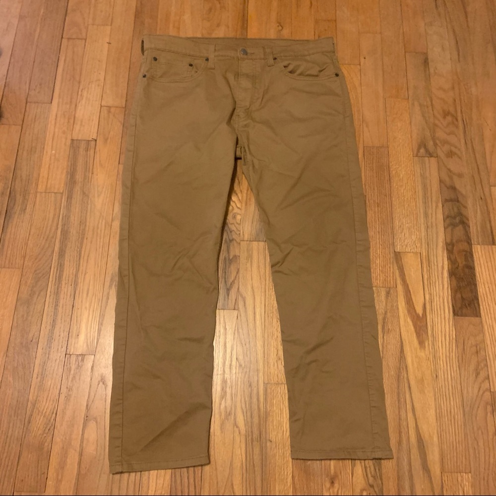 Levi 502 Tapered Fit Brown Khaki Pants